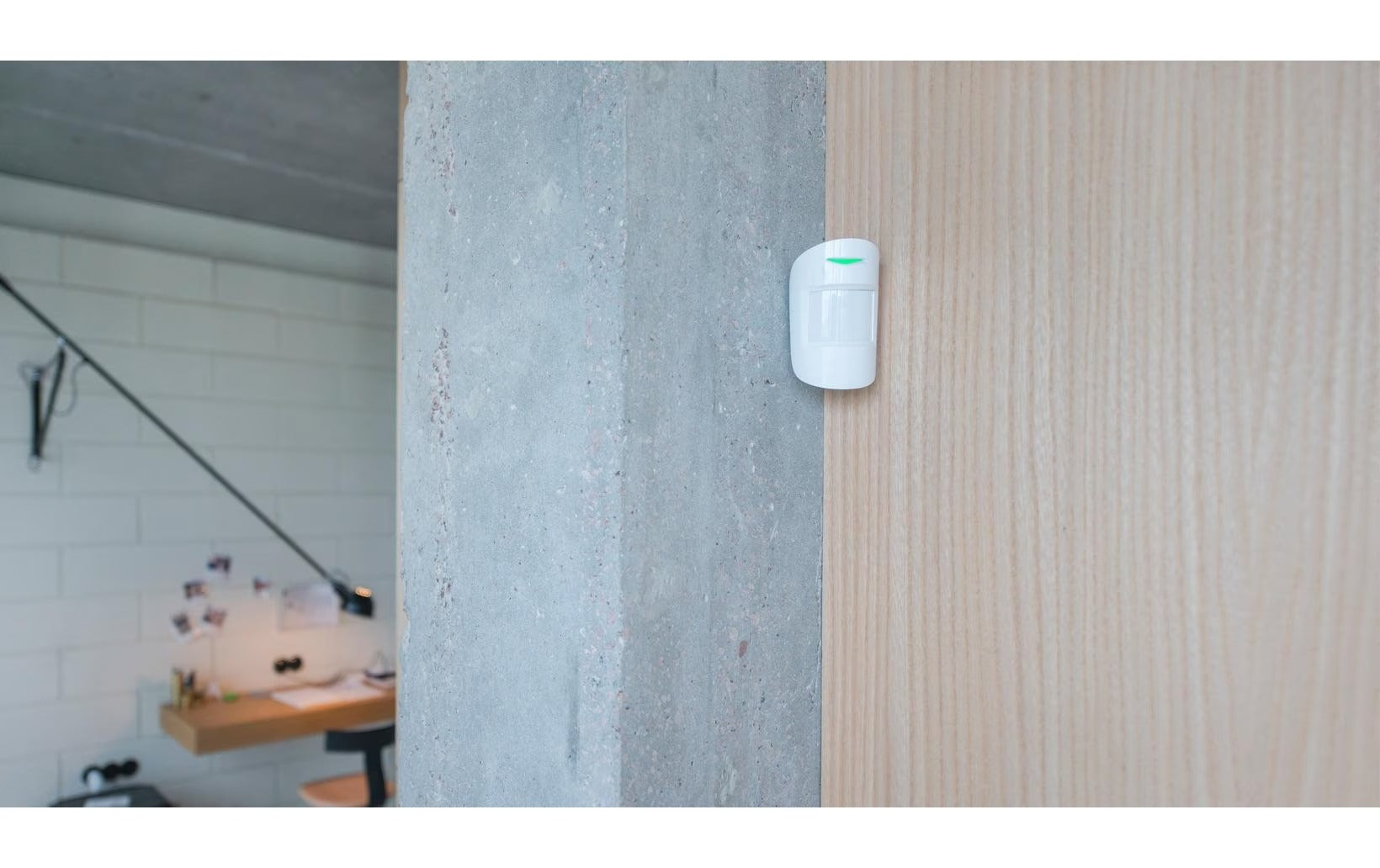 AJAX Baseline MotionProtect Jeweler White